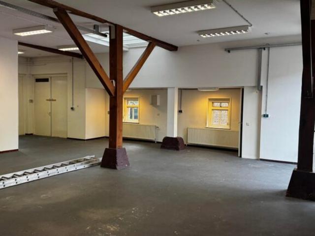 Woonhuis, Eengezinswoning te huur in Tilburg