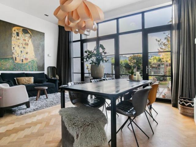 Woonhuis, Herenhuis, Hoekwoning te huur in Breda