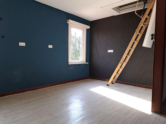 Woonhuis met 2 slaapkamers, garage en grote tuin