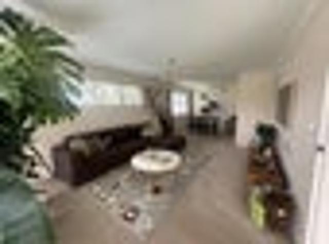 Woburn, 2 bedrooms, $640 pw