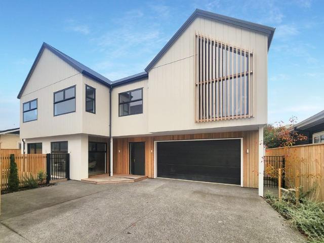 woburn, 4 bedrooms