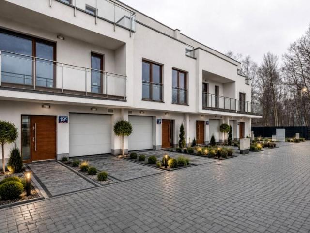 Wodzirejów 148 m², Warszawa
