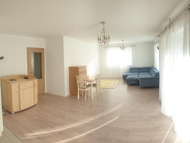 Woh­nung ver­kau­fen. Neue 4,5 Zimmer Traumwohnung, ohne Makler