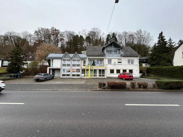 Wohn Geschäftshaus in Aull 3 Einheiten Lahnblick