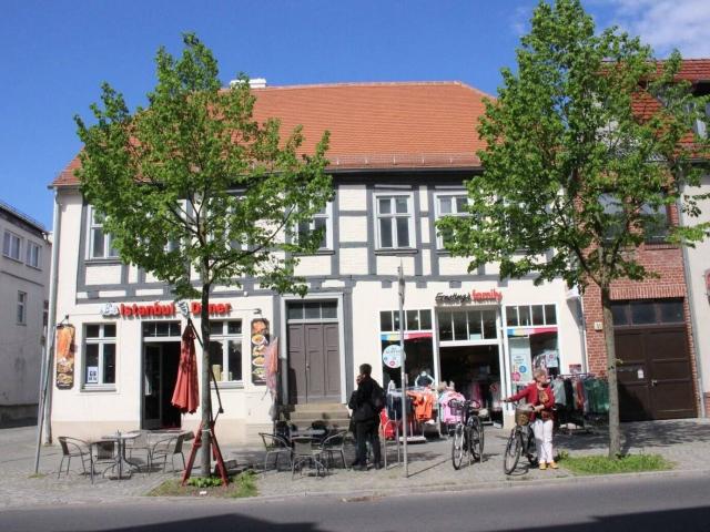 Wohn Geschäftshaus in Fürstenberg/ Havel