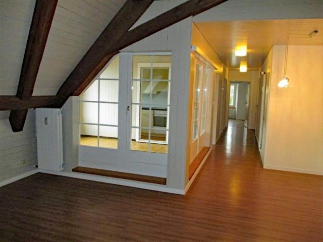 Wohn Traum mit Loggia
