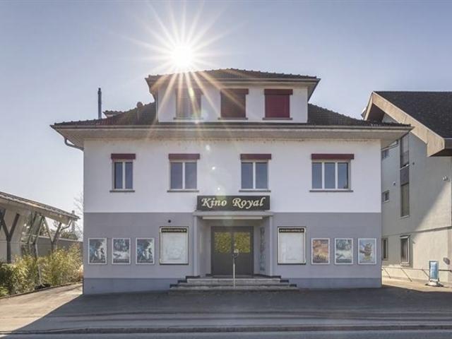 WOHN UND GESCHÄFTSHAUS MIT GESCHICHTE