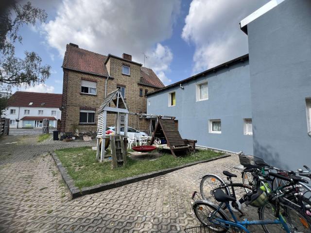 Wohn und Geschäftshaus mit Sanierungspotenzial