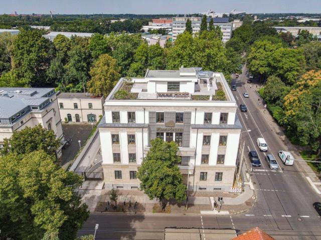Wohn und Geschäftshaus mit Sanierungspotenzial