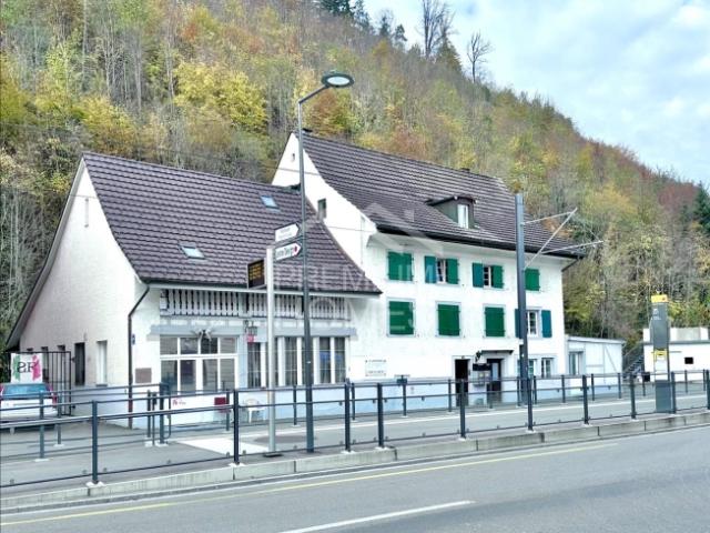 Wohn und Geschäftshaus an zentraler Lage!