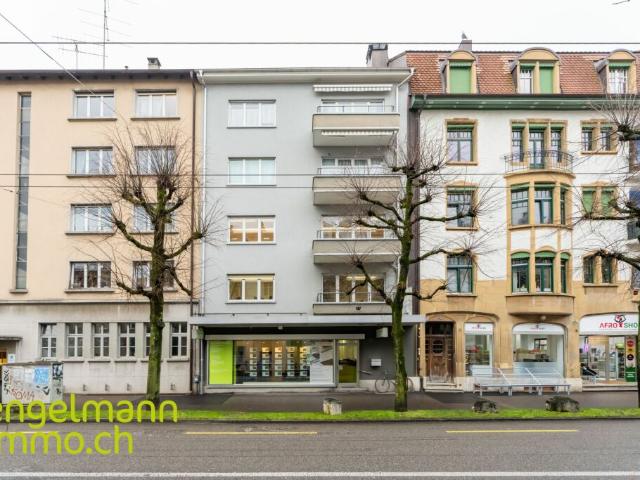 Wohn und Gewerbeliegenschaft / Immeuble résidentiel et commercial