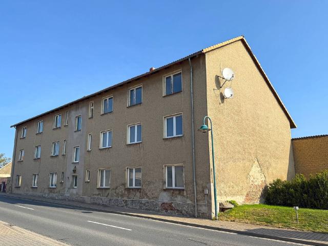Auktion am 19. Juni 2025 Wohnanlage mit 7 WE leerstehend