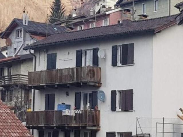 Wohngebäude 10 Zimmer