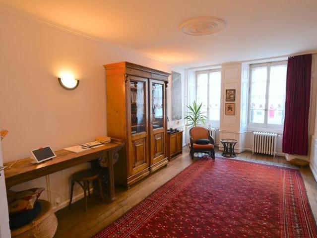 Wohngebäude 10 Zimmer