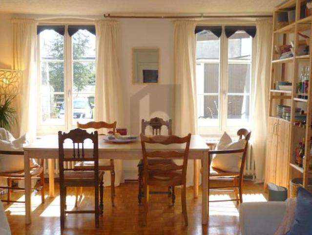 Wohngebäude 15.5 Zimmer