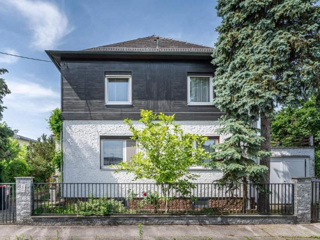 Wohnglück in Wels: Charmantes Haus mit Potenzial