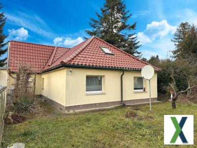 Wohnglück mit Gestaltungsfreiraum: Einfamilienhaus mit großem Grundstück