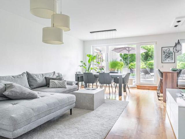 Wohnen am Linzer Hausberg – stilvolle 3 Zimmer Wohnung mit großzügiger Terrasse in begehrter Lage