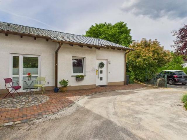 Wohnen auf einer Ebene – Ihr gemütlicher Bungalow mit Gartenoase in Bochum Kornharpen!