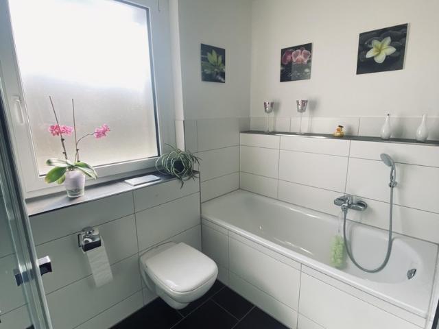Wohnen auf einer Ebene Ihr neues Zuhause mit Gartenflair