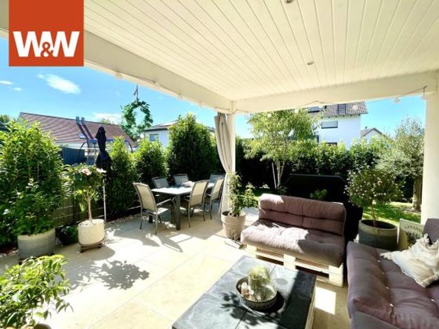 WOHNEN AUF HOHEM NIVEAU: Neuwertiger und komfortabler Bungalow auf einer Ebene, Garten, Terrasse
