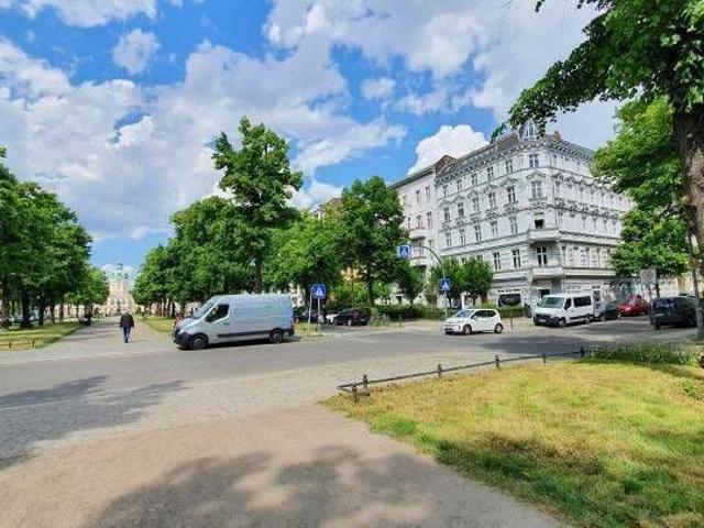 ? Wohnen auf Zeit am Schloss Charlottenburg ? Temporary Living at Charlottenburg Palace