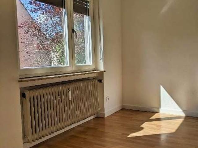 Wohnen gegenüber Fasanerie 3 Zimmerwohnung mit BalkonAschaffenburg/ Deutschland