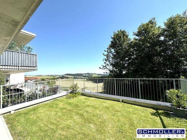 Wohnen hoch über Linz Moderne Garten Terrassen Wohnung über zwei Ebenen