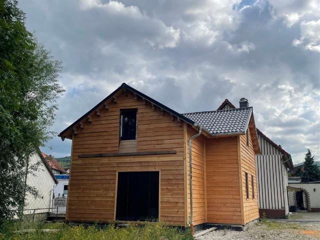 Wohnen im Grünen Holzbohlenhaus in Langelsheim
