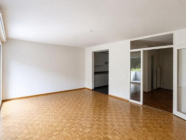 Wohnen im Grünen in Binningen – 4.5 Zimmer Maisonettewohnung mit Hauscharakter