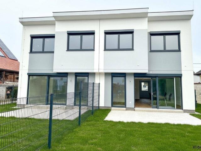 WOHNEN IM FAMILIENFREUNDLICHEN LANGENZERSDORF VOR DEN TOREN WIENS auf Baurechtsgrund