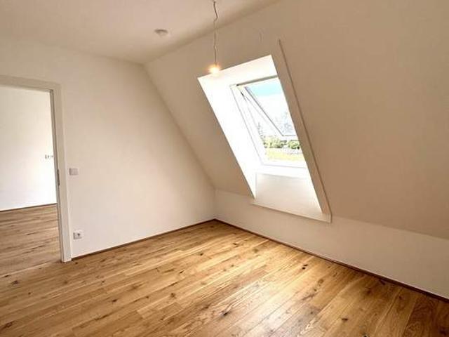 Wohnen im Kleegarten_gut geschnittene 2 Zimmer Wohnung mit Balkon und Gartenabteil_Top 12_PROVISIONSFREI!