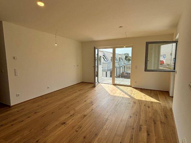 Wohnen im Kleegarten_schöne 2 Zimmer Wohnung mit Balkon inkl. KÜCHE_Provisionsfrei!_Top 9