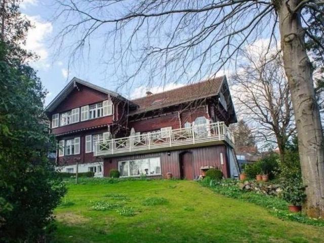 Wohnen im norwegischen Drachenstil – Blockhaus mit Geschichte im Harz