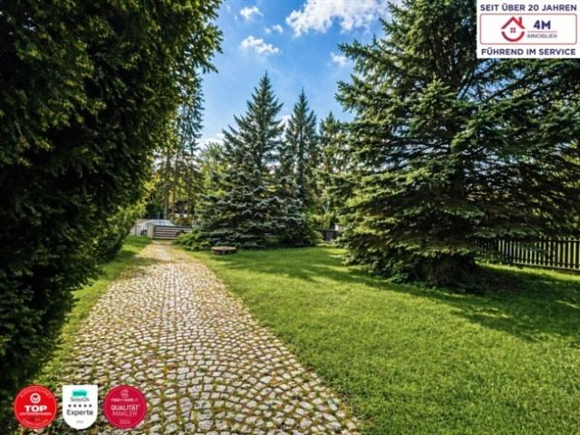 Wohnen im ruhen Hagenbrunn Holzhaus mit ca. 2550 m2 großem Garten!
