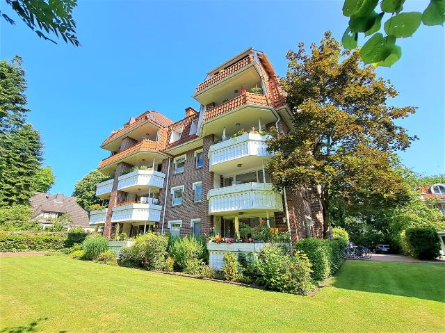 Wohnen in 2. Reihe an der Flaniermeile. 2 ZKB Wohnung mit Balkon. Personenaufzug!