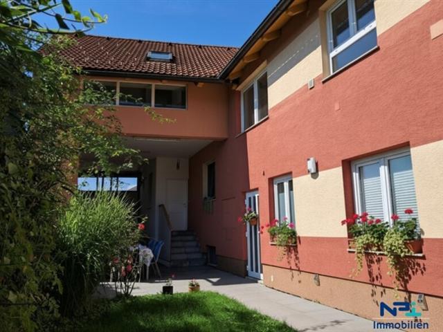 Wohnen in Baden bei Wien – Gemütliches Mehrfamilienhaus mit 3 Wohneinheiten