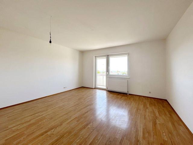 WOHNEN IN WARTBERG 3 ZIMMER WOHNUNG MIT BALKON, PARKPLATZ UND KÜCHE