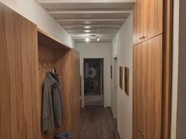 WOHNEN IN ZENTRALER LAGE MIT BALKON