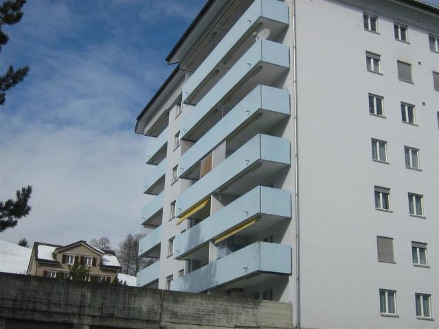 Familienwohnung im Grünen 1 gratis Mietzins und stressfrei zügeln