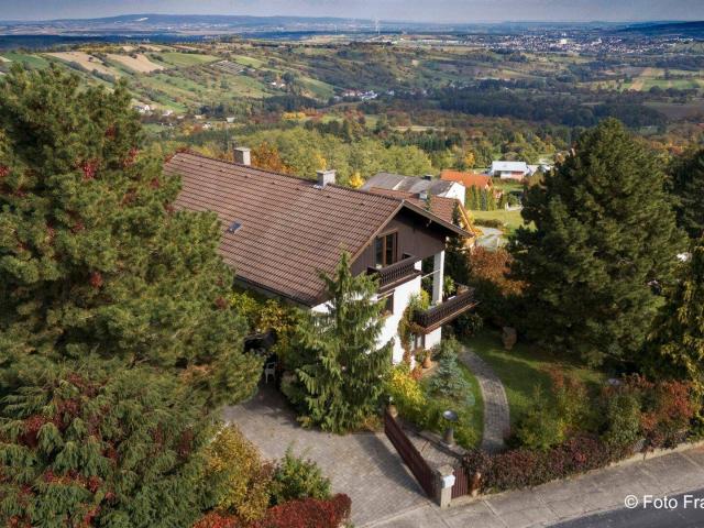 Wohnen mit Aussicht – Großzügiges Einfamilienhaus in Forchtenstein
