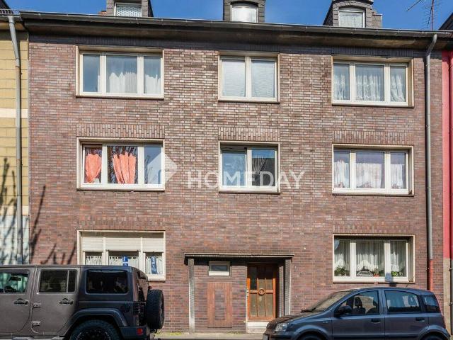 Wohnen mit Garten: Gepflegte 3 Zimmer Erdgeschosswohnung mit Terrasse in ruhiger Lage