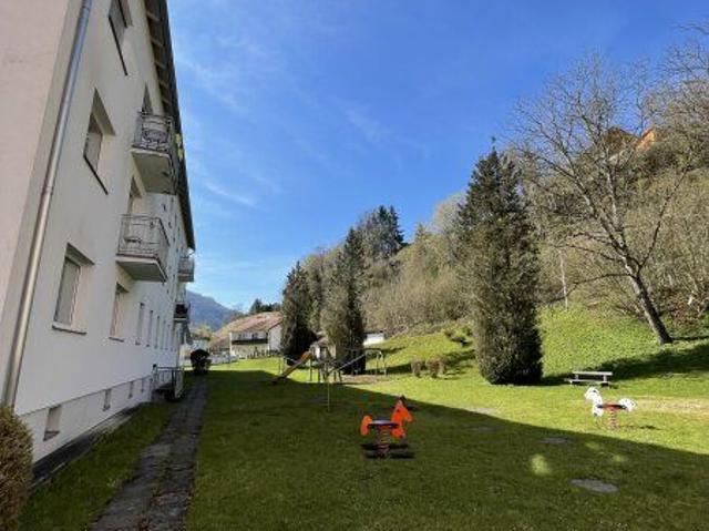 Wohnen mit Urlaubsgefühl: sonnige 3 Zimmer Balkonwohnung mit praktischem Abstellraum und Wohlfühlbad in idyllischer Grünlage im schönen Steyrtal!
