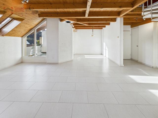 Wohnen mit Weitblick Maisonette mit Galerie u. grosszügigem Raumgefühl