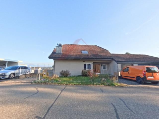 Wohnen mit Weitsicht 5.5 Zimmer Haus in bester Lage von Lohn Ammannseg