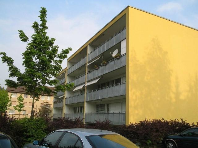 Wohnen wie neu: sanierte 3.5 Zimmer Wohnung mit toller Aussicht