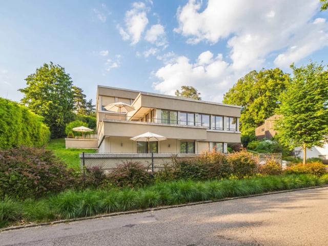 Wohnen wie im Einfamilienhaus – 6 Zimmer Maisonette mit 3 Terrassen