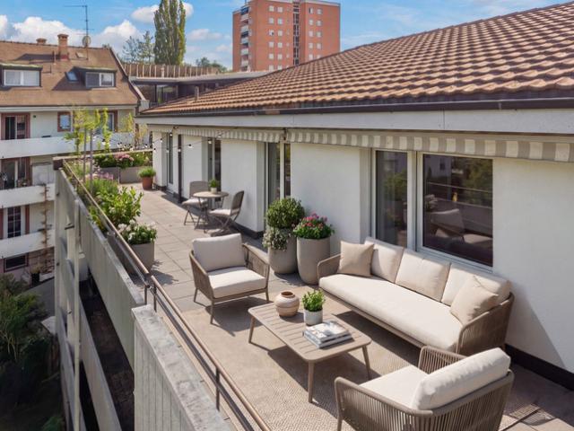 WOHNEN ÜBER DEN DÄCHERN ATTIKAWOHNUNG MIT 118 M² TERRASSE