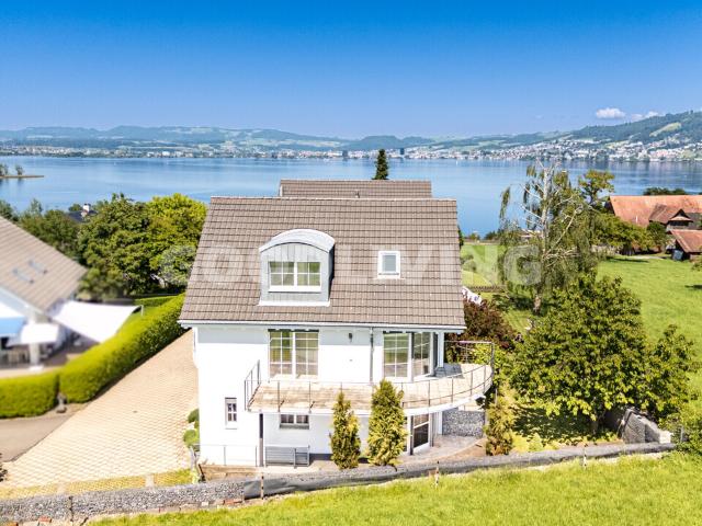 Wohnen zwischen Natur und Zugersee