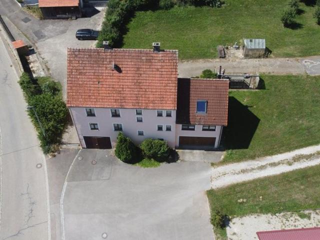 Wohnhaus, landwirtschaftliches Anwesen, Halle, Grundstück